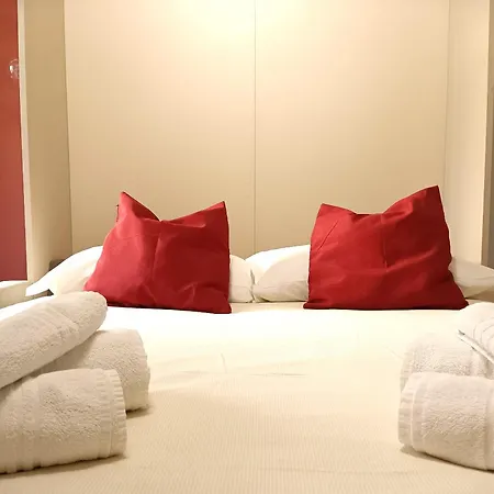 Looking 4 Charming With Courtyard On The Navigli Appartamento *