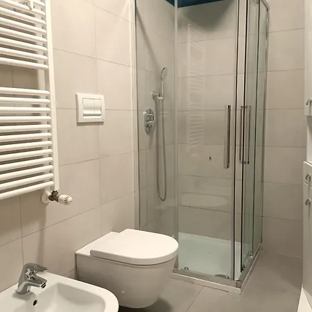 Looking 4 Charming With Courtyard On The Navigli Apartment Milan