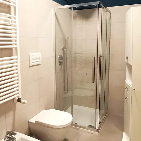 Looking 4 Charming With Courtyard On The Navigli * Milano